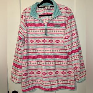 Love & Pineapples Pull Over!